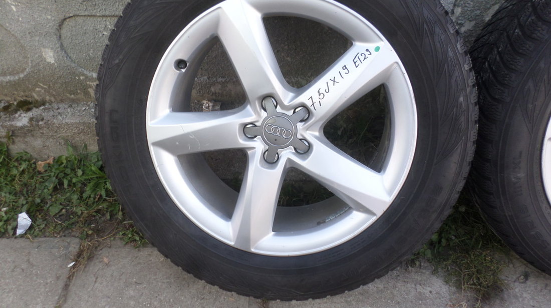 Jante 19 ZOLL Audi Q7 4M sau VW Touareg 3Q 255 55  19 Nokian IARNA