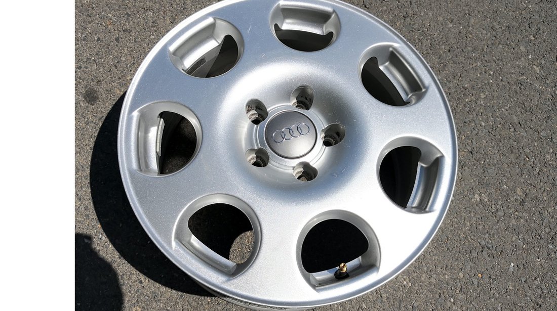 Jante aliaj 16" din gama Premium originale Audi 5x112