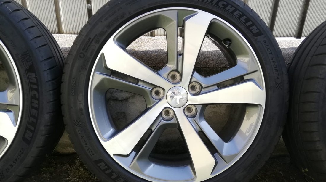 Jante aliaj 5x108 pe 17 orig.Peugeot(308)+anvelope 225/45 R17 Michelin