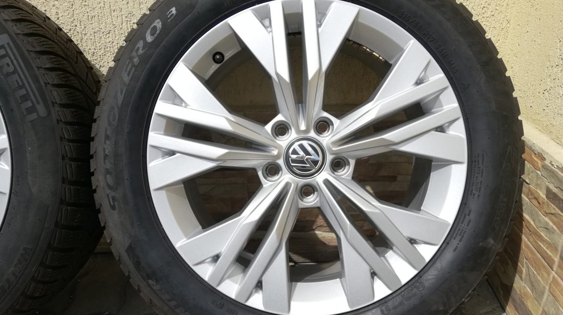 Jante aliaj 5x112 originale VW Passat B8,Alltrack,Arteon,cu 215/55 R17 Pirelli iarna