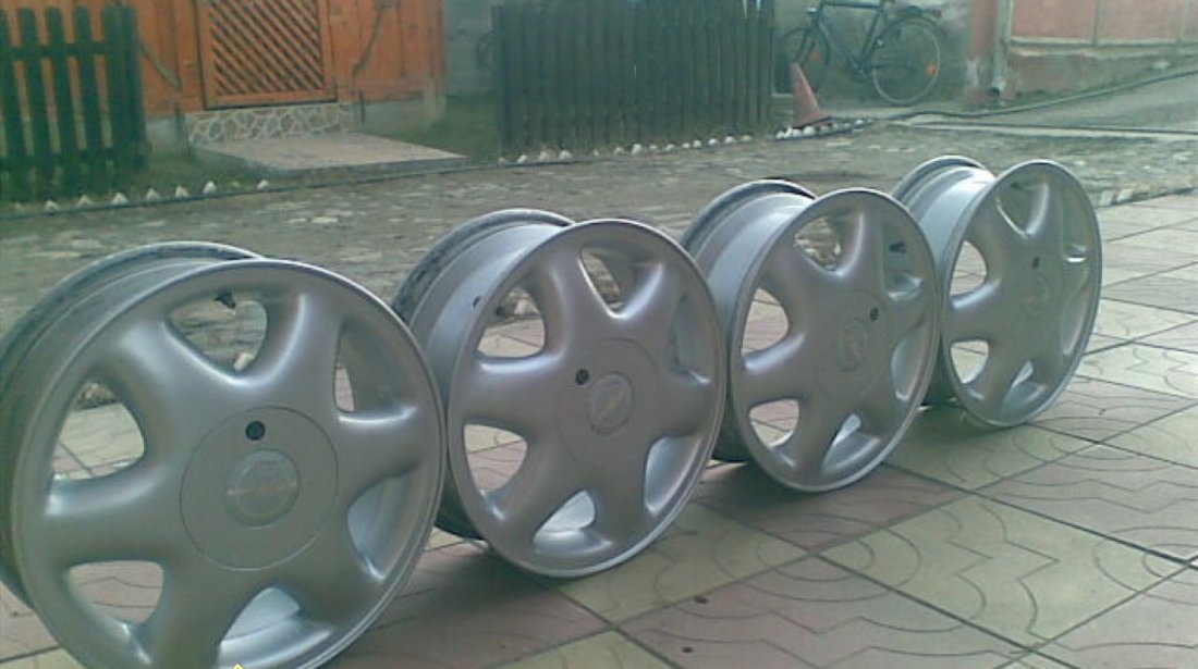 JANTE ALIAJ DE 15 INCH 4X100 PT OPEL ORIGINALE LA PRET AVANTAJOS