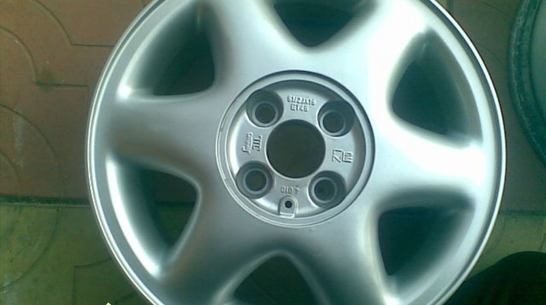 JANTE ALIAJ DE 15 INCH 4X100 PT OPEL ORIGINALE LA PRET AVANTAJOS