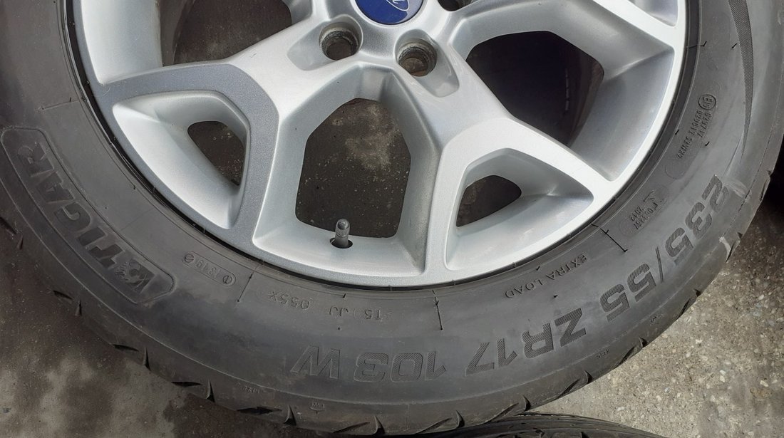 Jante aliaj ford kuga 5x108 cu cauciuc.vara 235/55/17 an 2019