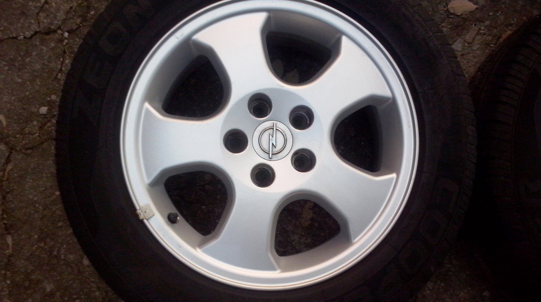 Jante Aliaj Opel Astra H 5 x 110 pe R 16 " Impecabile !