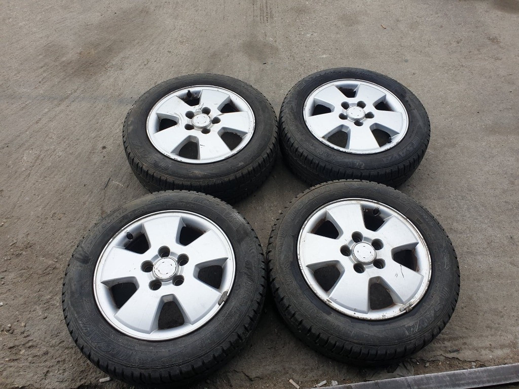 Jante aliaj originale cu anvelope 15'' Opel Corsa C 5x110