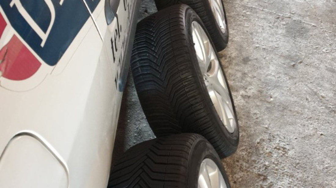 Jante aliaj originale cu anvelope iarna Michelin noi (235/43/R17) Dot 2020 8Jx17H2 ET41 VW Passat B7