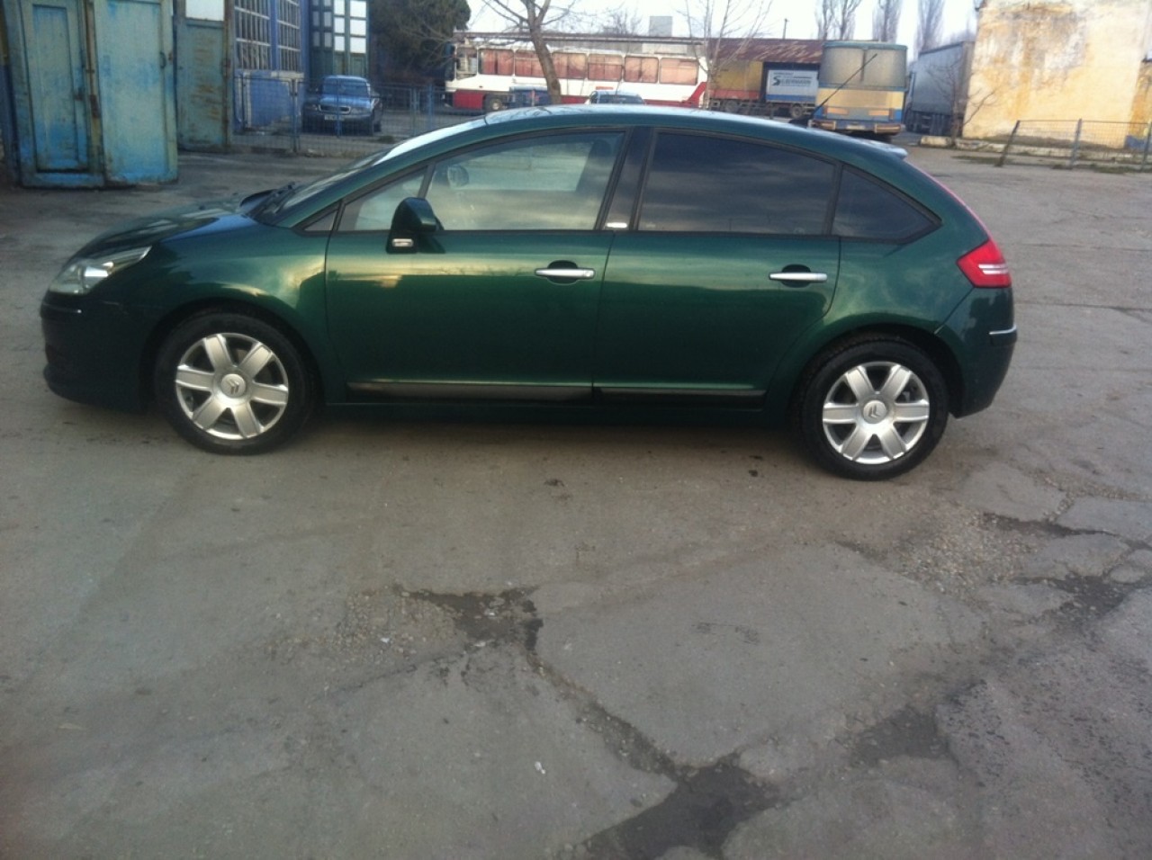 Jante Aliaj Originale Pe 16 Cu Anvelope Citroen C4