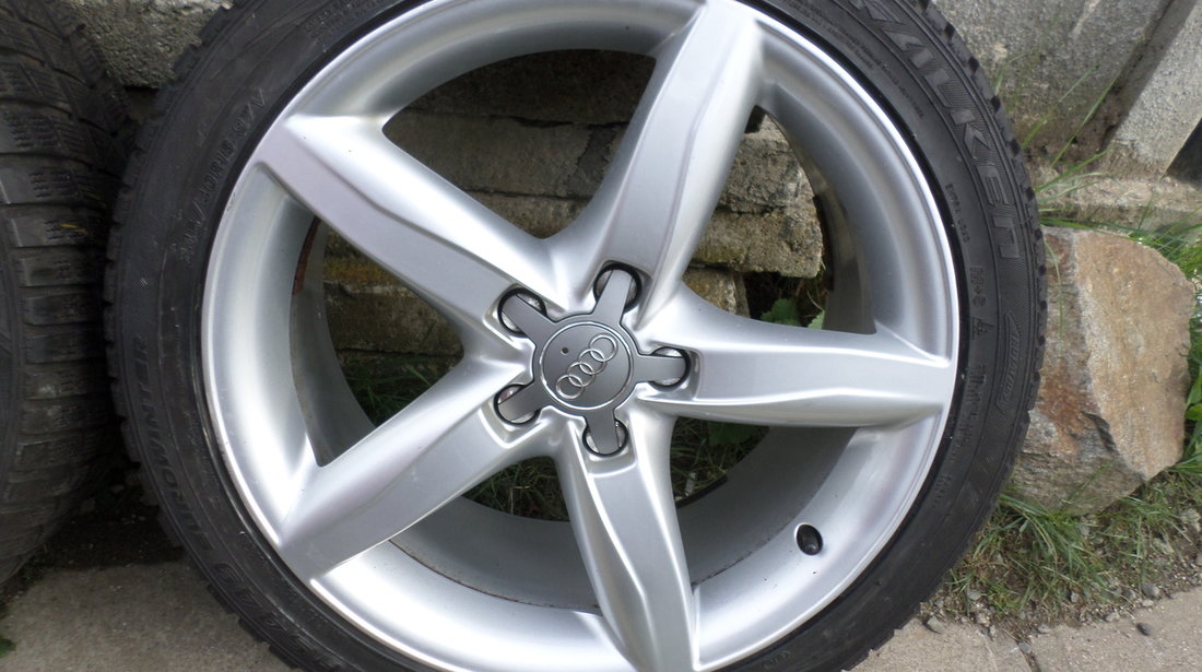 Jante audi A4 B9 cu anvelope iarna 245 40 18 Falken