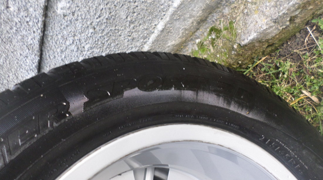 Jante Audi Q3 Iarna 215 65 16 Dunlop