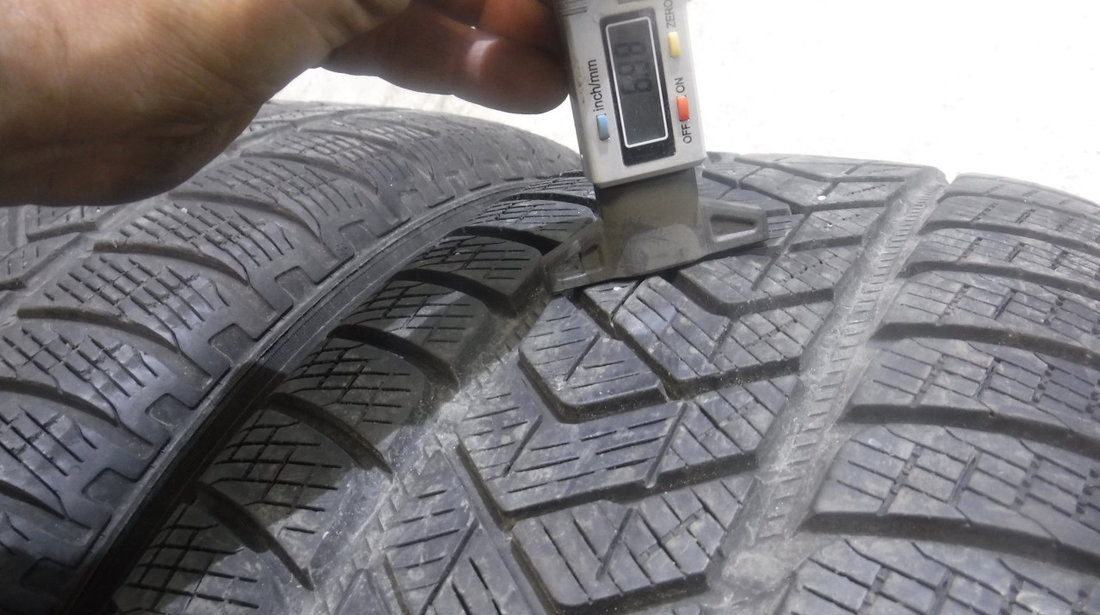 Jante Audi Q5 Iarna 235 60 18 107H  Pirelli Scorpion