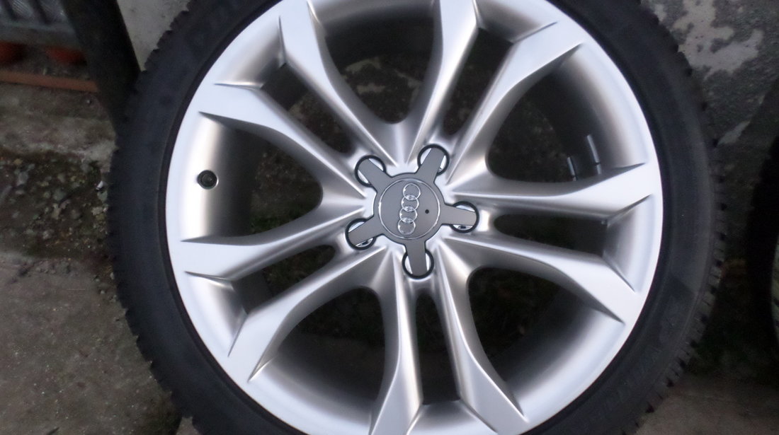 Jante Audi S4 B8 Iarna Noi 245 40 18 Dunlop