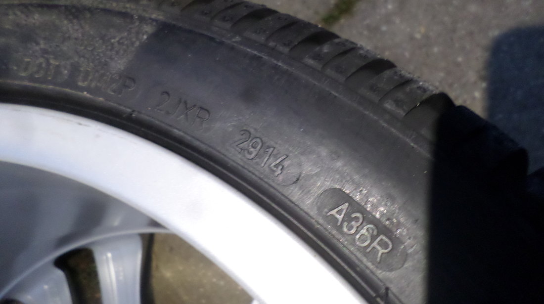 Jante Audi S4 B8 Iarna Noi 245 40 18 Dunlop