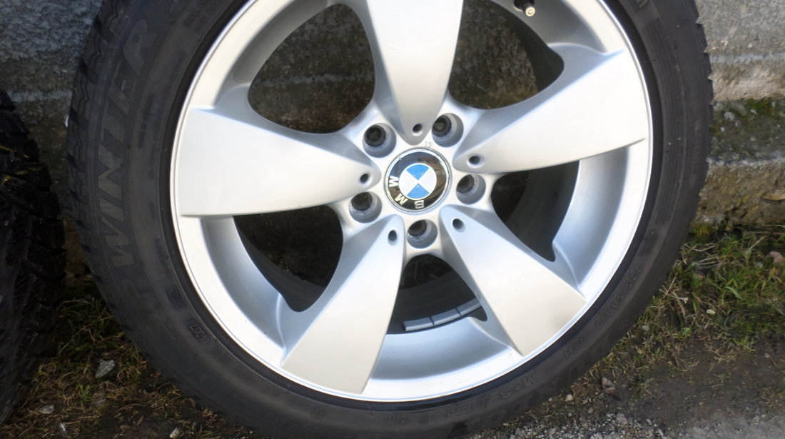 Jante BMW Seria 5 E60 E61 Iarna 225 50 17 Dunlop