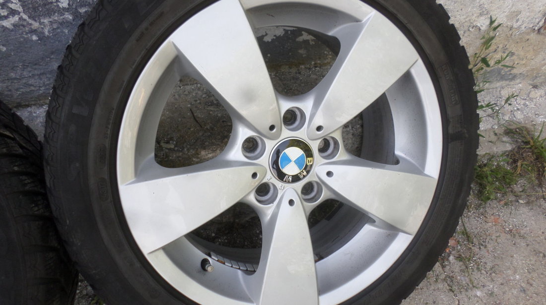 Jante BMW Seria 5 E60 E61 XD  Iarna 225 50 17 Dunlop