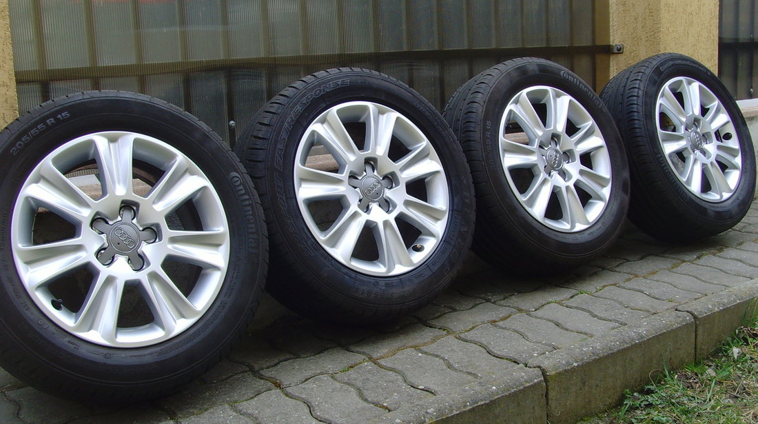 Jante de aliaj 5x100 pe 15 originale Audi A1 cu anvelope de vara 205/55R15 de 7mm