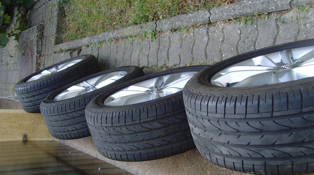 Jante de aliaj 5x112 pe 18 originale Audi Q3 2015 + anvelope 235/50 R18 Bridgestone Dueler de 7,5mm