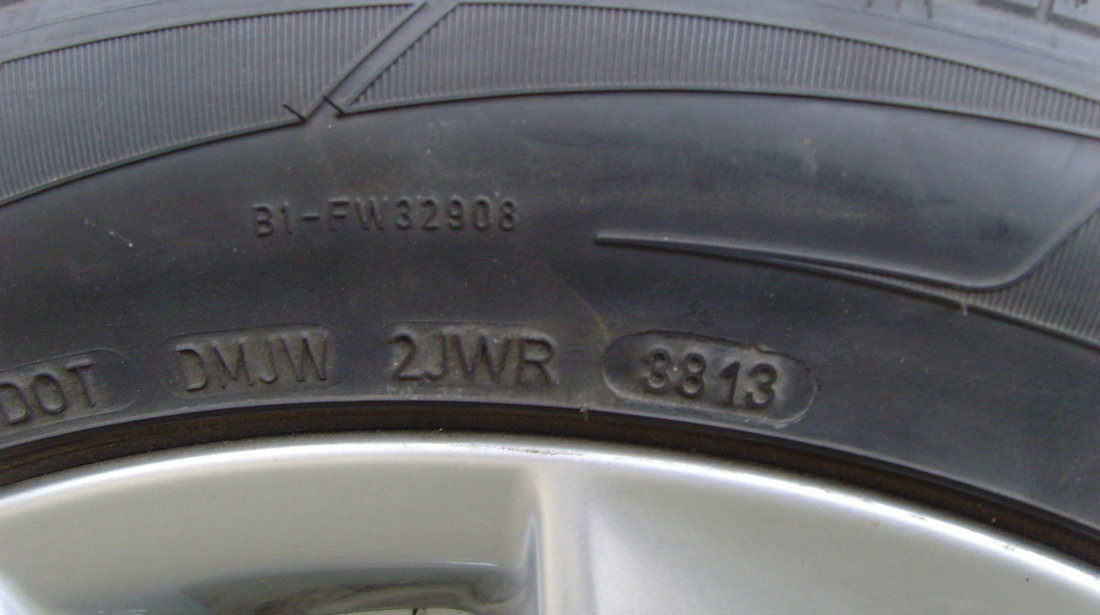 Jante de aliaj ca Noi 5x120 pe 18 orig. BMW X3 F25, X4 F26 / anvelope 245/50 R18 100H Dunlop * RFT