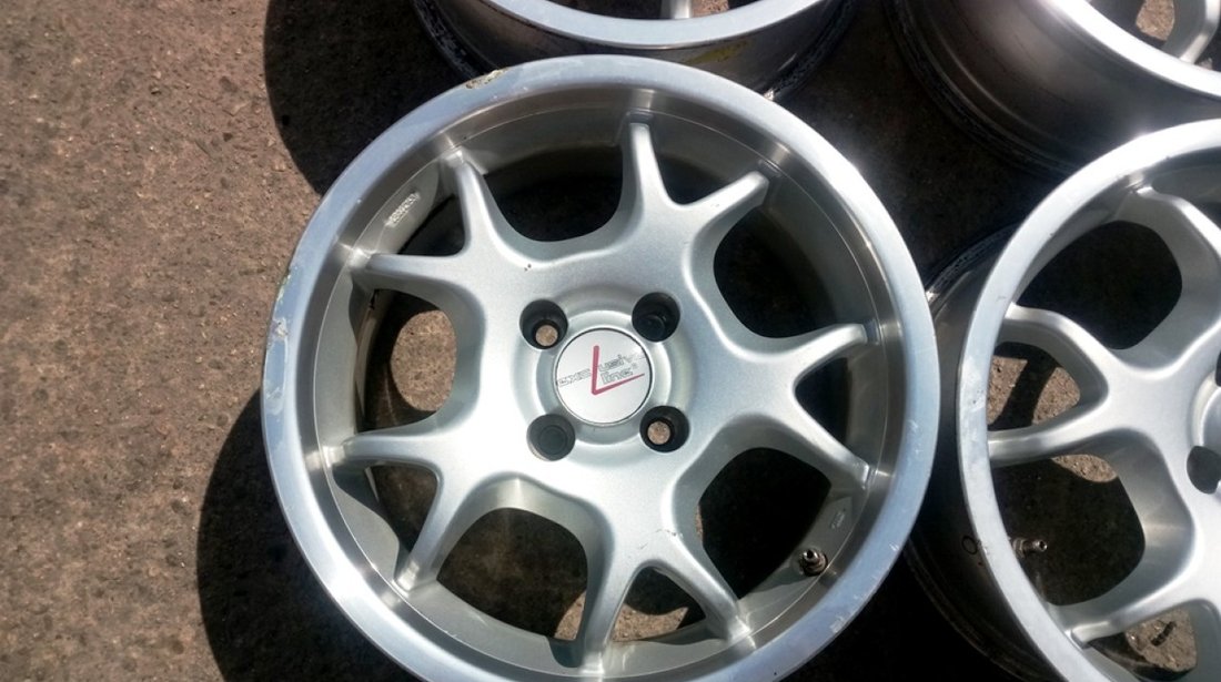 JANTE EXCLUSIV 15 4X100 LOGAN RENAULT OPEL SI ALTELE