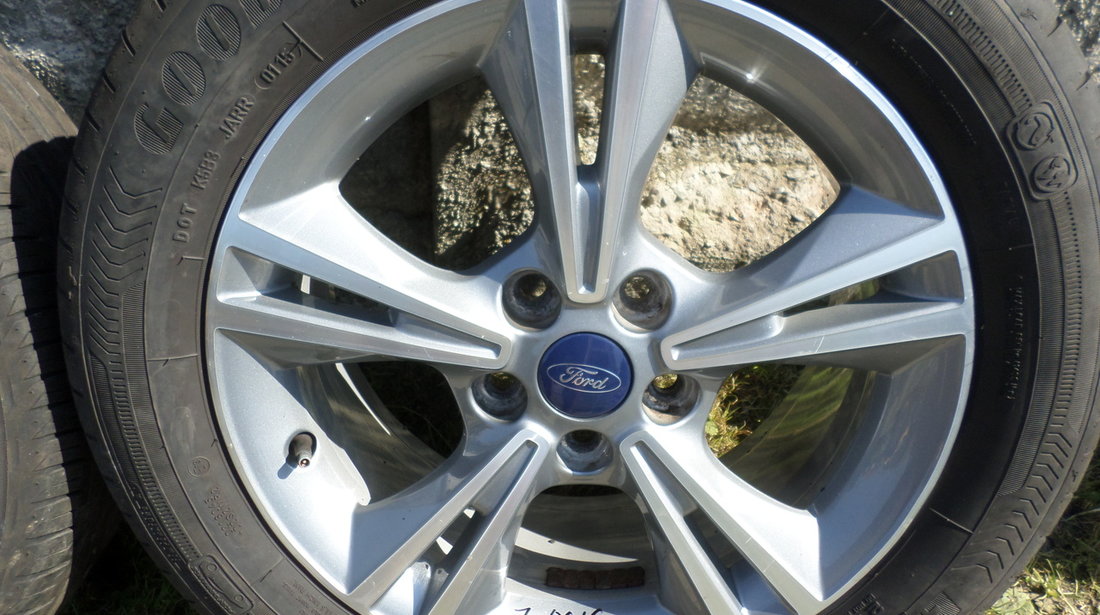 Jante Ford Mondeo Focus 215 55 16 Vara Goodyear Bridgestone