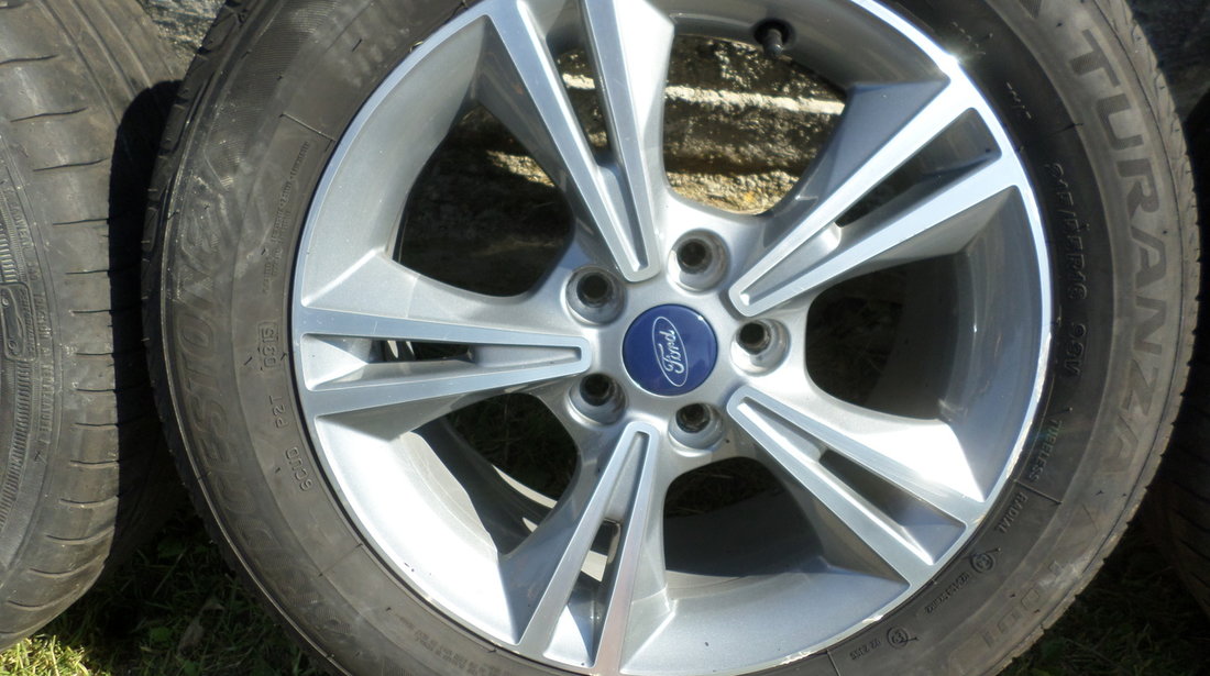 Jante Ford Mondeo Focus 215 55 16 Vara Goodyear Bridgestone