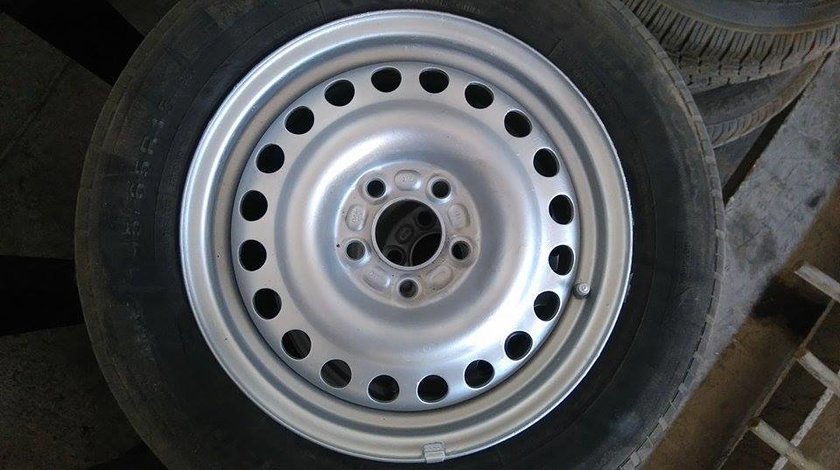 Jante ford r15  6j x 15h2  52,5