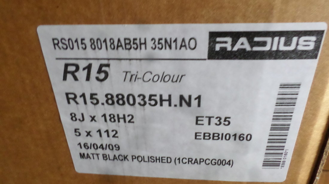 Jante marca RADIUS R15 tricolor  pentru gama VW AUDI MERCEDES SEAT SKODA pe 18 zoll NOII