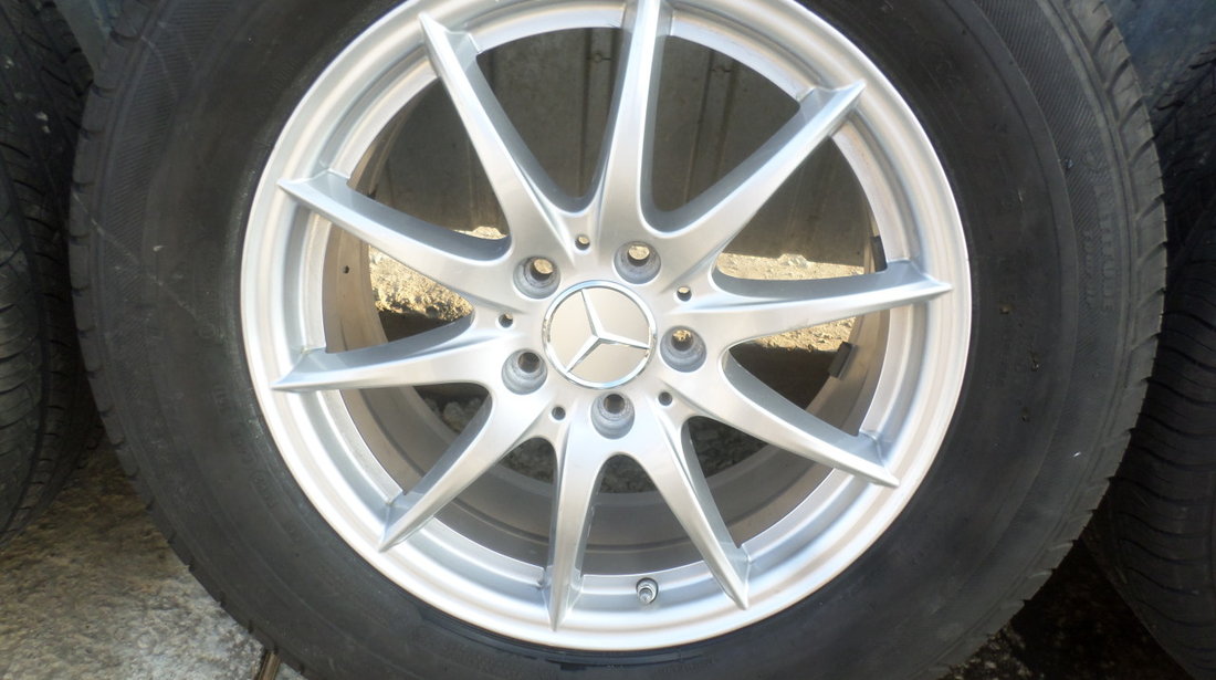 Jante Mercedes Benz ML-Klasse W166 235 65 17 vara Michelin latitude Tour dot (3017)