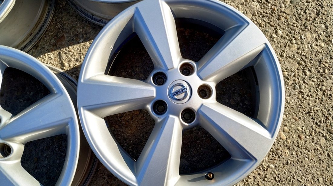 JANTE NISSAN 17 5X114.3