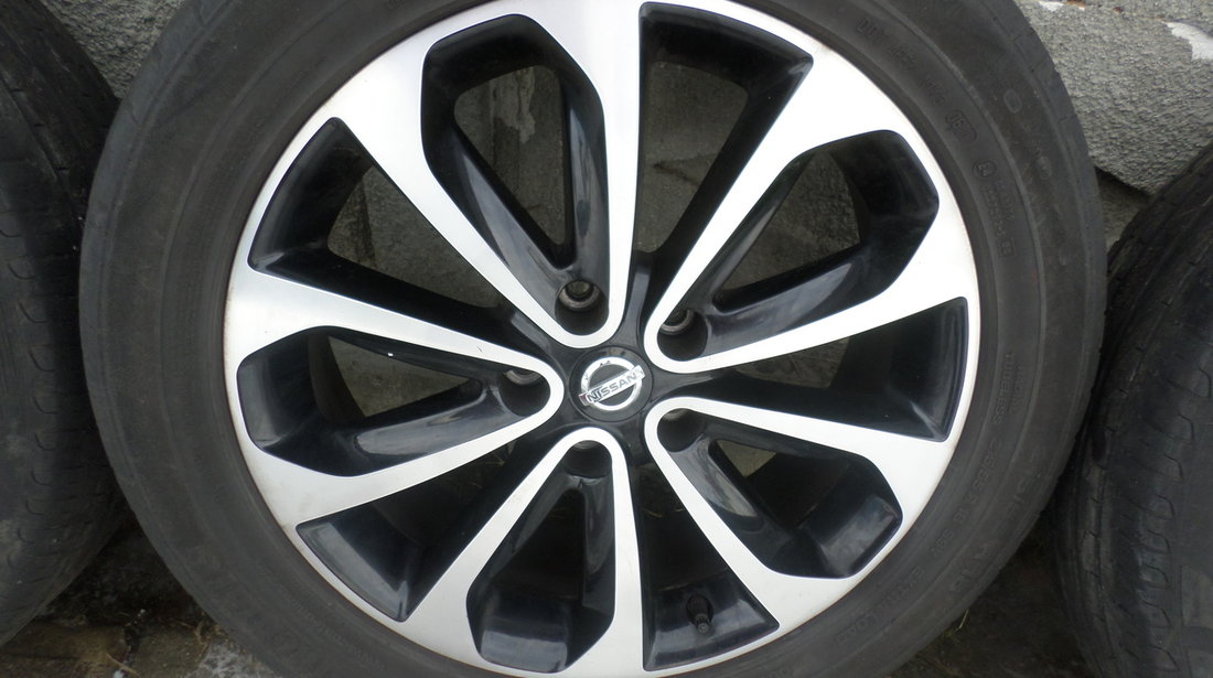 Jante Nissan Qashqai 215 55 18 Vara Continental Pirelli