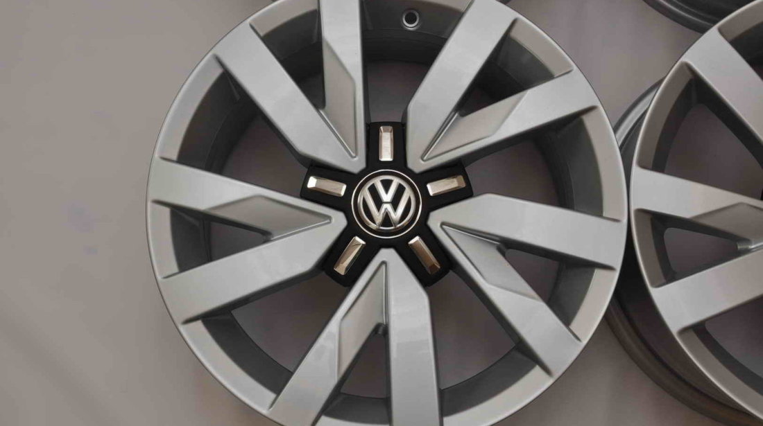 Jante Noi 16 inch Originale Vw Passat 3G B8 R16 Aragon