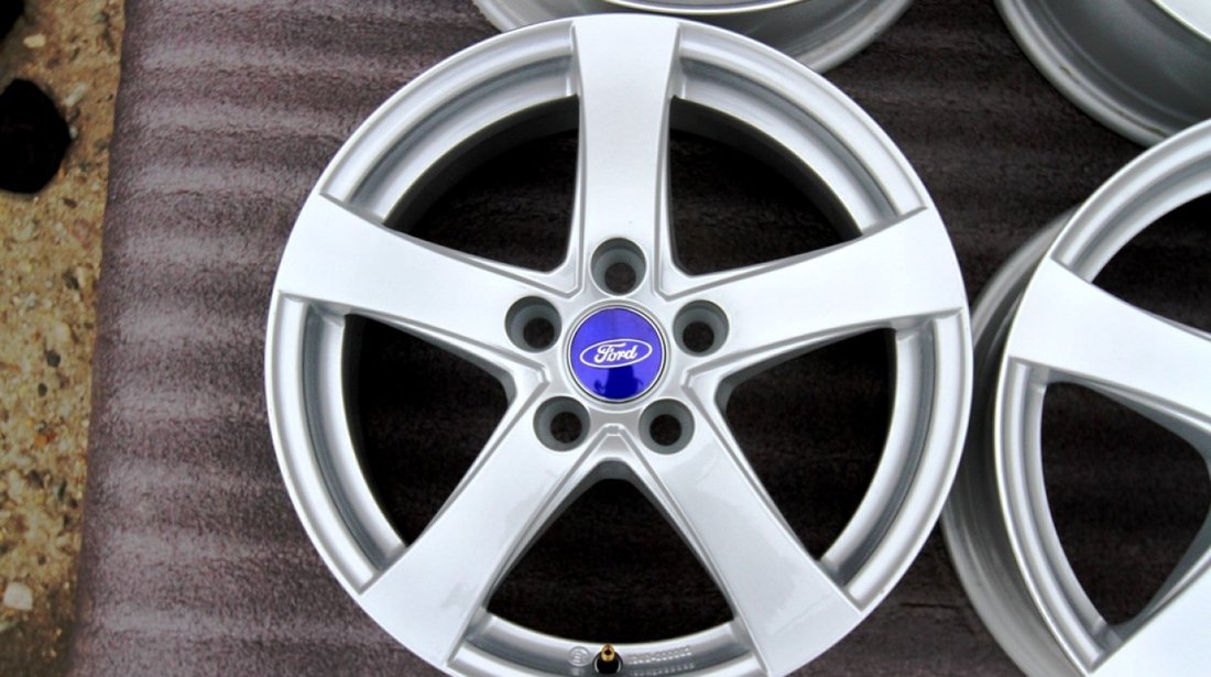 JANTE NOI DEZENT FORD 16 5X108