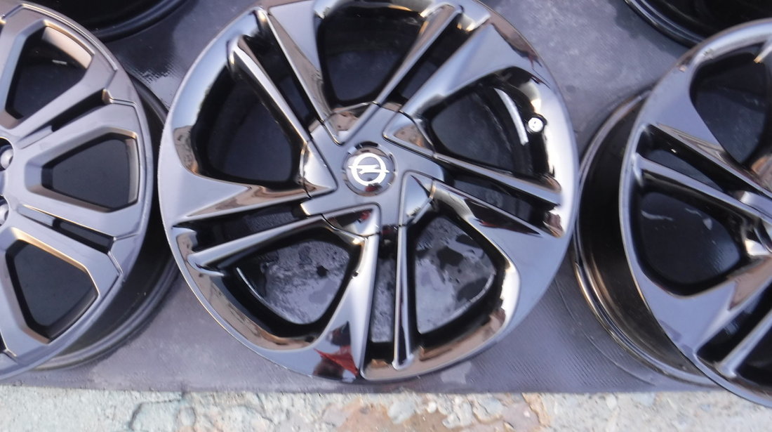 Jante Opel Corsa E , Adam 17 zoll 4x100 + Senzori de presiune