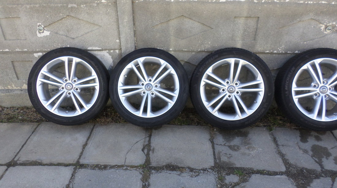 Jante Opel Insignia 245 45 18 Vara Michelin Hankook