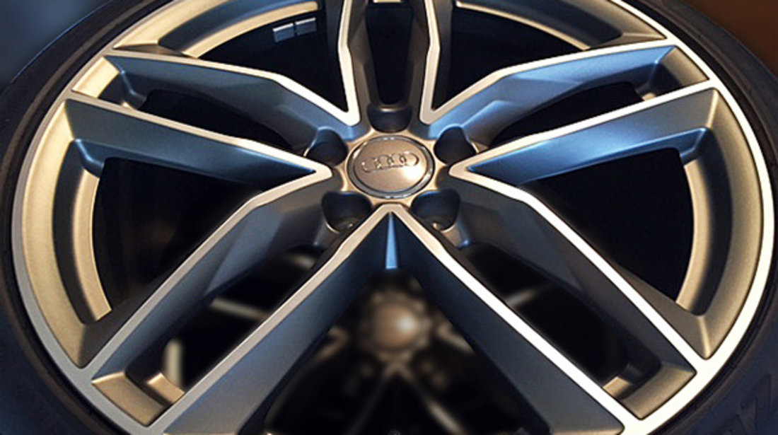 Jante Originale Audi A6 Noi Model 2015 pe 20 inch cu Anvelope Pirelli