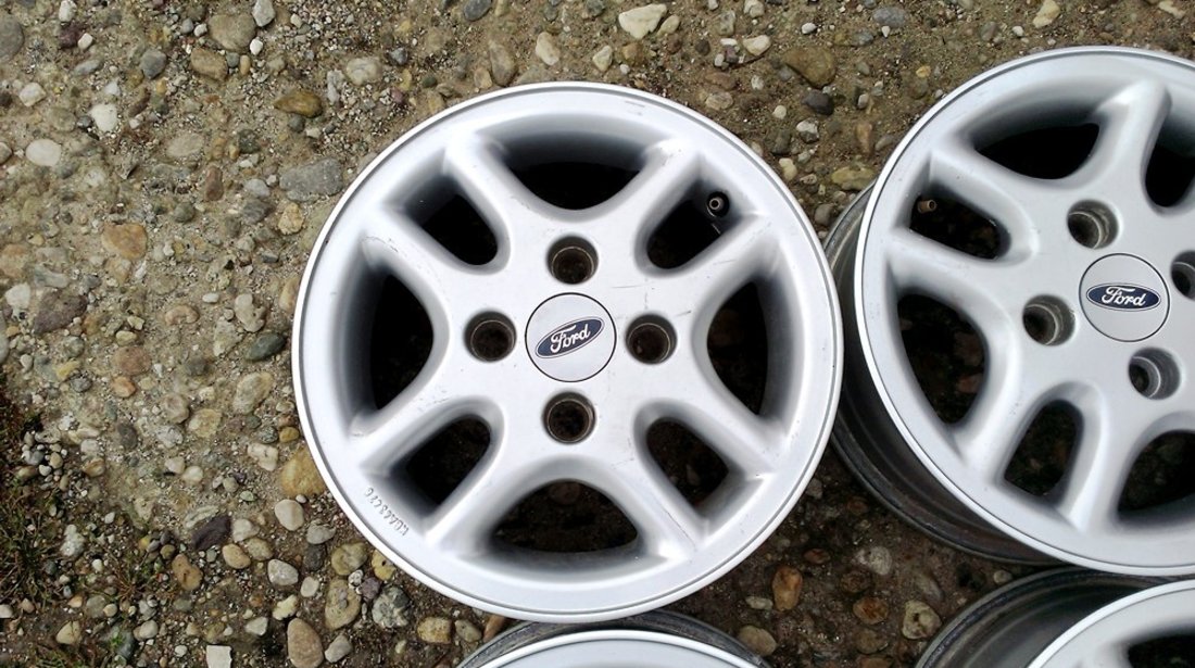 JANTE ORIGINALE FORD 13 4X108