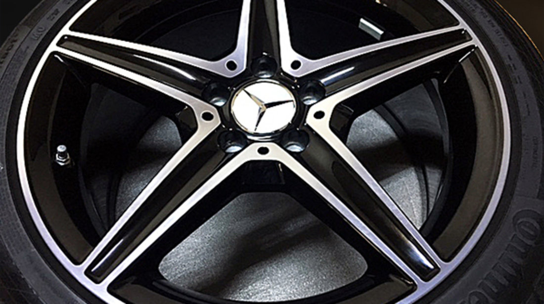 Jante Originale Mercedes AMG C Class W205 Bicolor pe 18 inch cu Anvelope Continental 4117239 Jante Originale Mercedes AMG C Class W205 Bicolor pe 18 inch cu Anvelope Continental 4117239