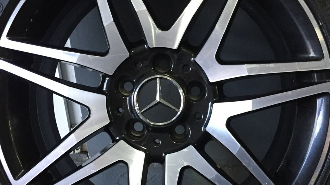 Jante originale Mercedes R18 AMG 204 C-class anvelope iarna doua latim