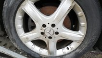 JANTE R19 INCH cauciucuri vara dot 17 Mercedes r c...