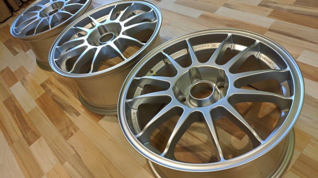 Jante Roti OZ Racing Superleggera 17 5x120 ET40 8J BMW