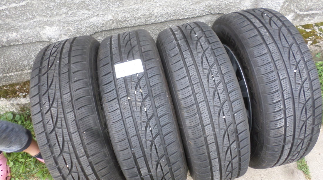 Jante tiguan tabla cu anvelope de iarna 215 65 16 Hankook