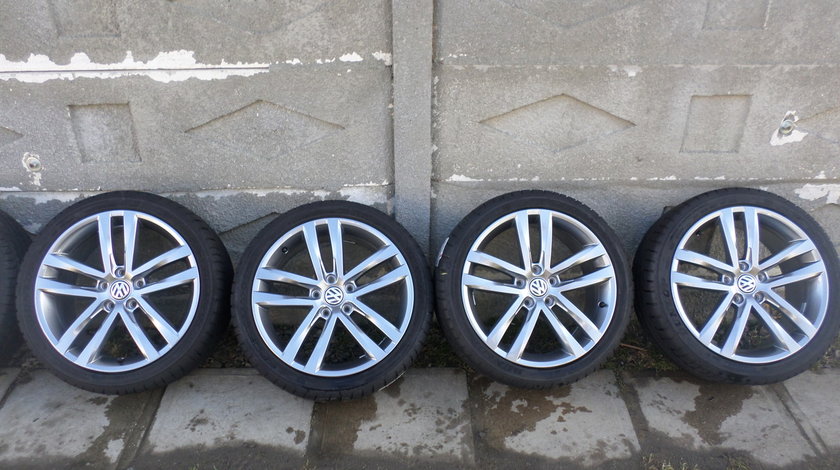 Jante VW R Salvadore 225 40 18 Dunlop Vara