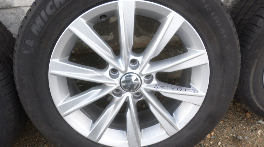 Jante VW Tiguan 215 60 17 vara Michelin