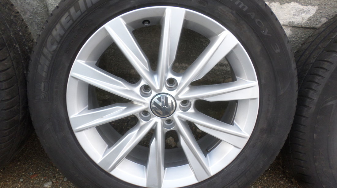 Jante VW Tiguan 215 60 17 vara Michelin