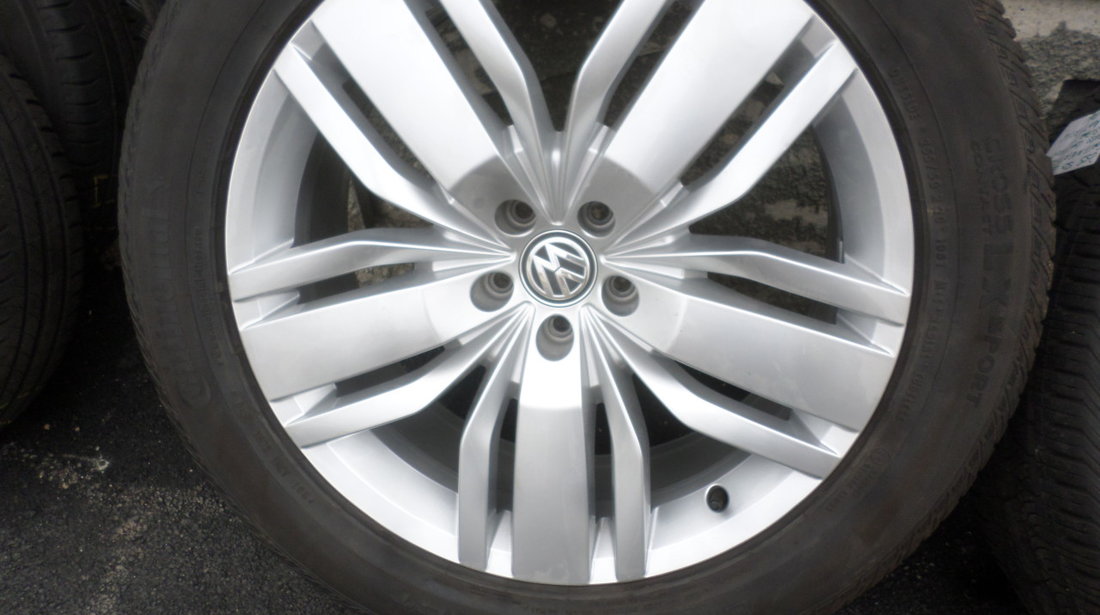 Jante VW Touareg 3Q prindere 5 X 112 VARA Continental  255 50 R20