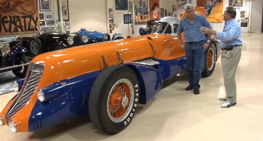 Jay Leno conduce o masina cu un motor de 26 de litri: Mormon Meteor III