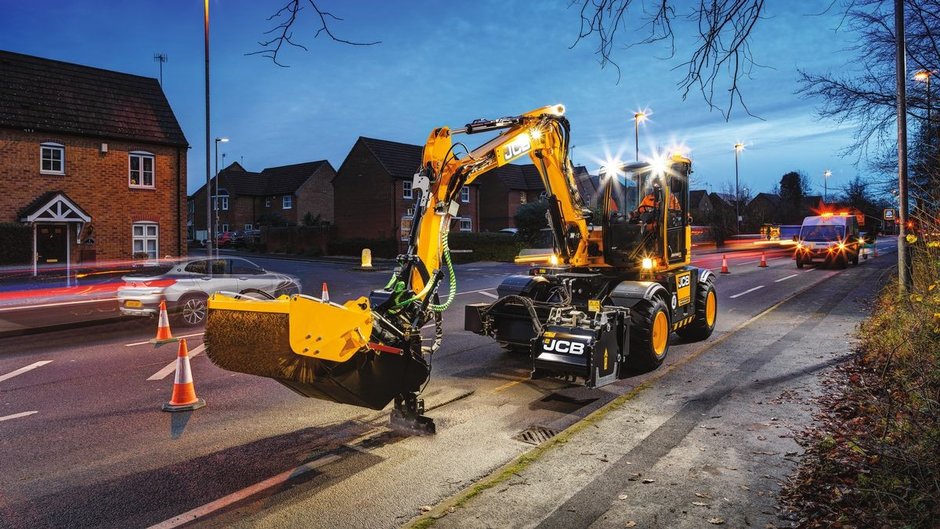 JCB Pothole Pro