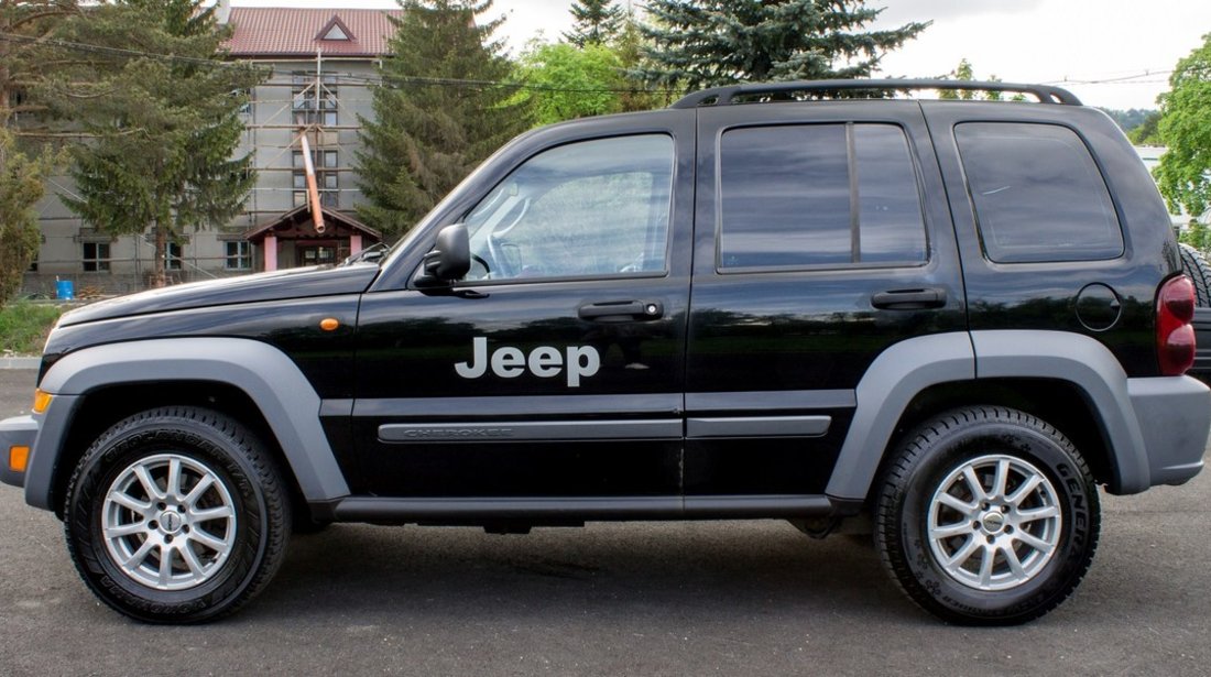 Jeep Cherokee KJ Autoutilitara 5 locuri Facelift 2.7 CRD  An 2005