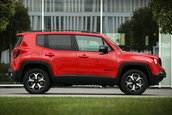 Jeep Compass si Renegade 4Xe