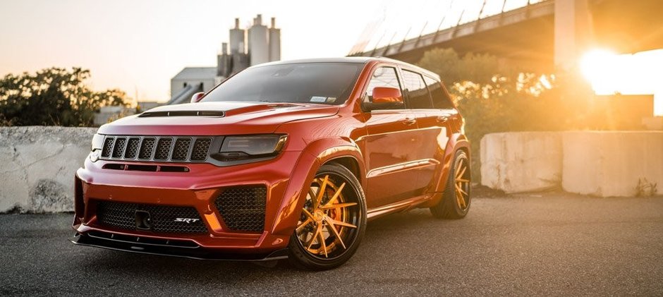 Jeep Grand Cherokee SRT8 cu jante Ferrada