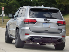 Jeep Grand Cherokee Trackhawk - Poze Spion